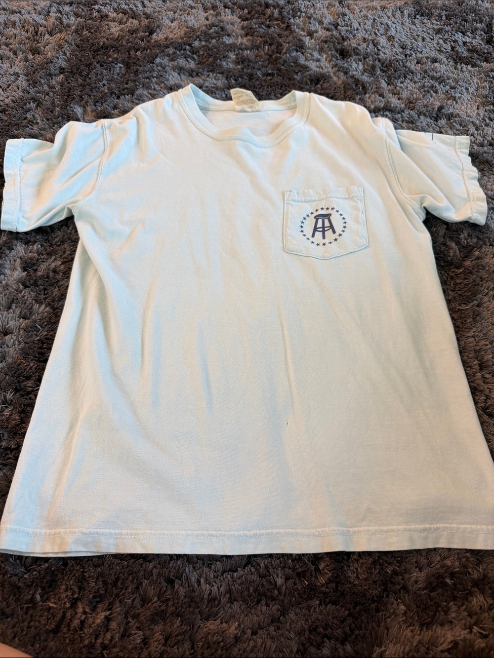 Short Sleeve Pocket T-Shirt in Light Blue